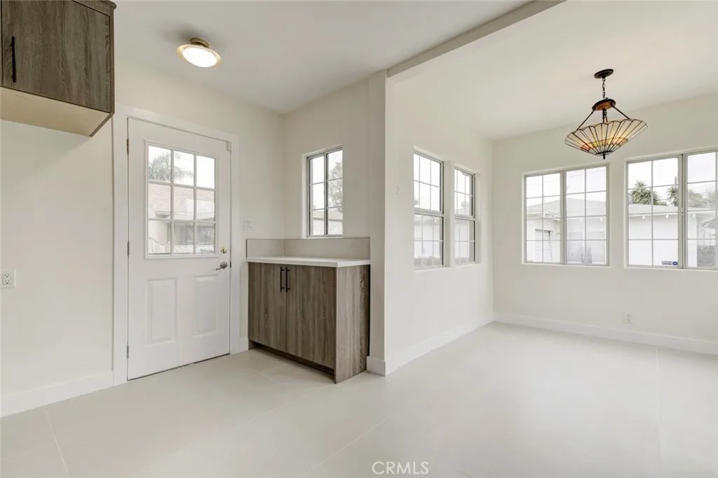 Additional image 27 of 6622 Varna Ave, Van Nuys, CA 91401