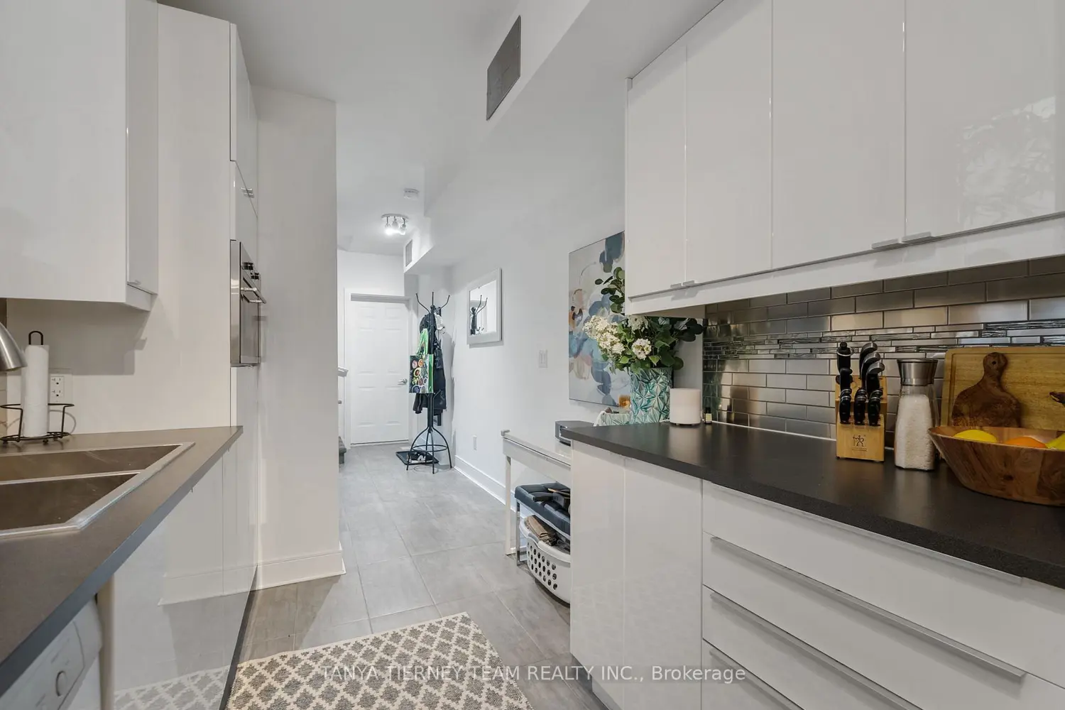 Additional image 14 of 1 Centre Street