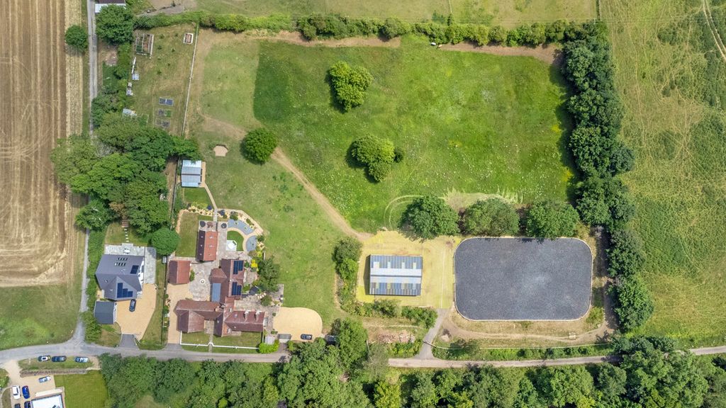 Additional image 33 of 9 bed detached house for saleWood End Road, Cranfield, Bedfordshire MK43