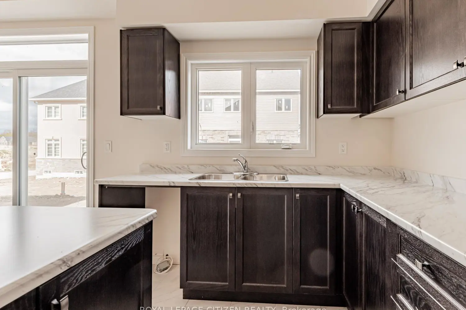 Additional image 6 of 4 Heather Fullerton Road