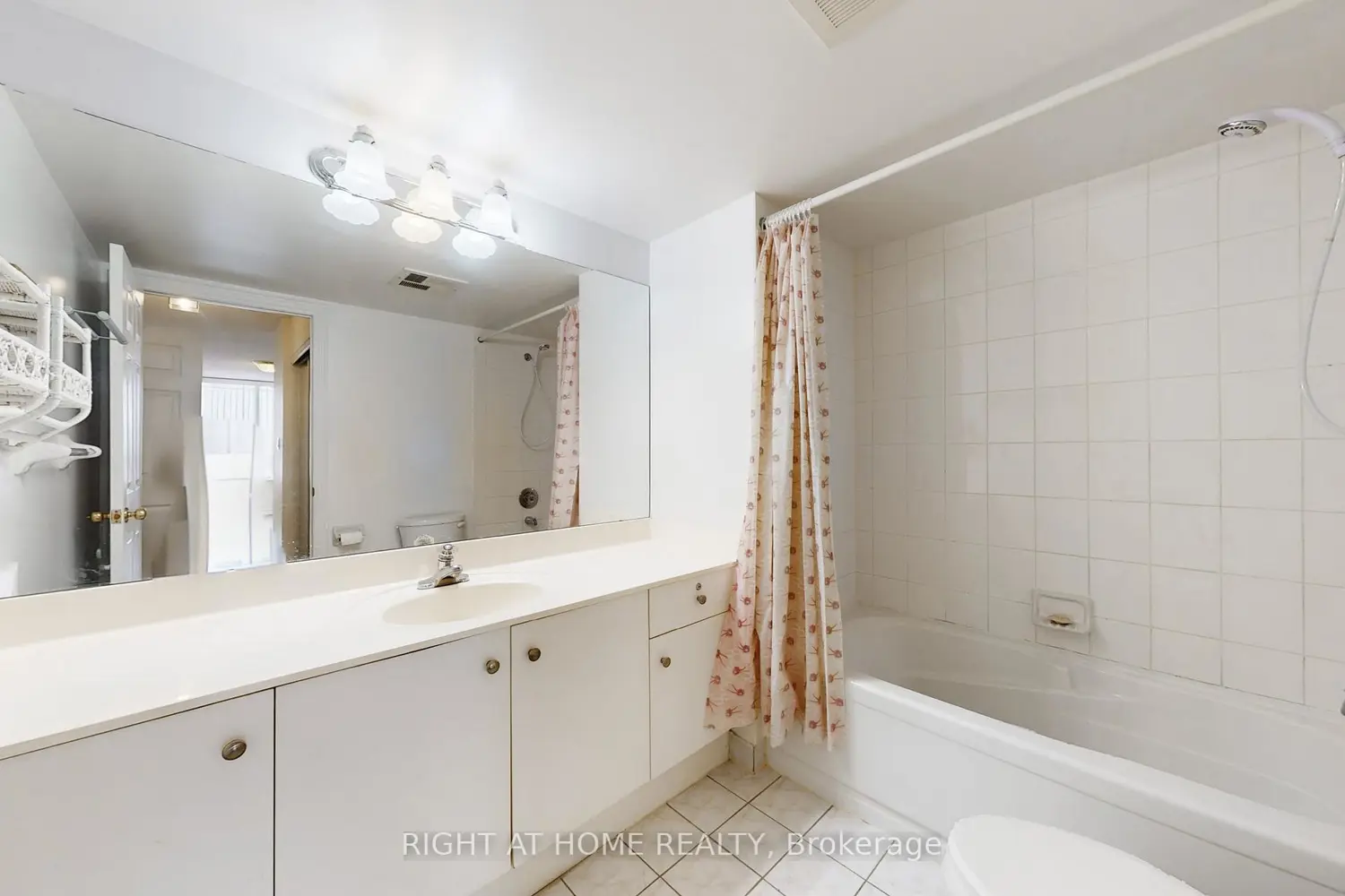 Additional image 12 of 228 Bonis Avenue 608