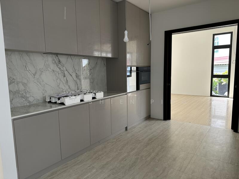 Additional image 12 of Mount Sinai Road