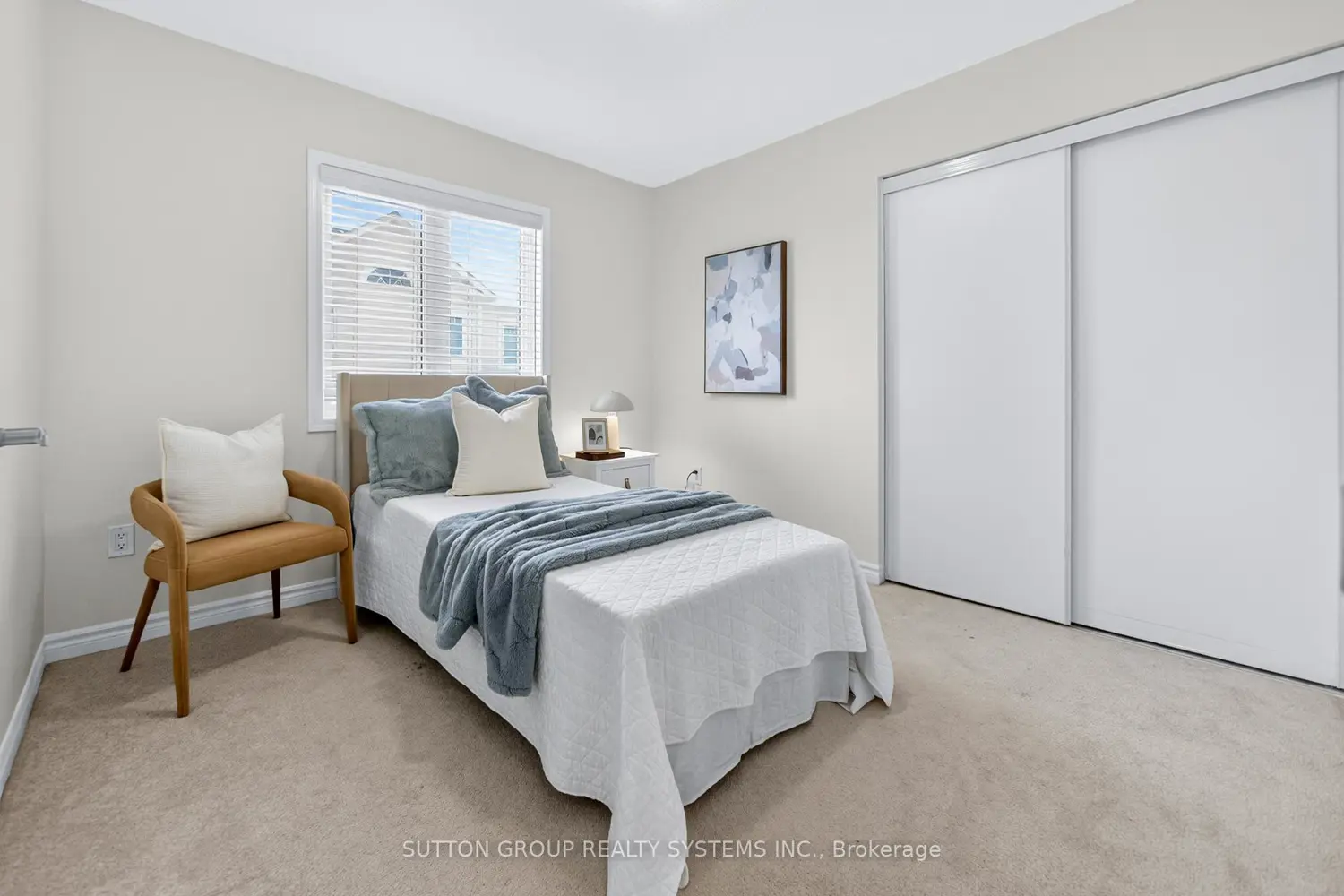 Additional image 11 of 693 Doon South Drive