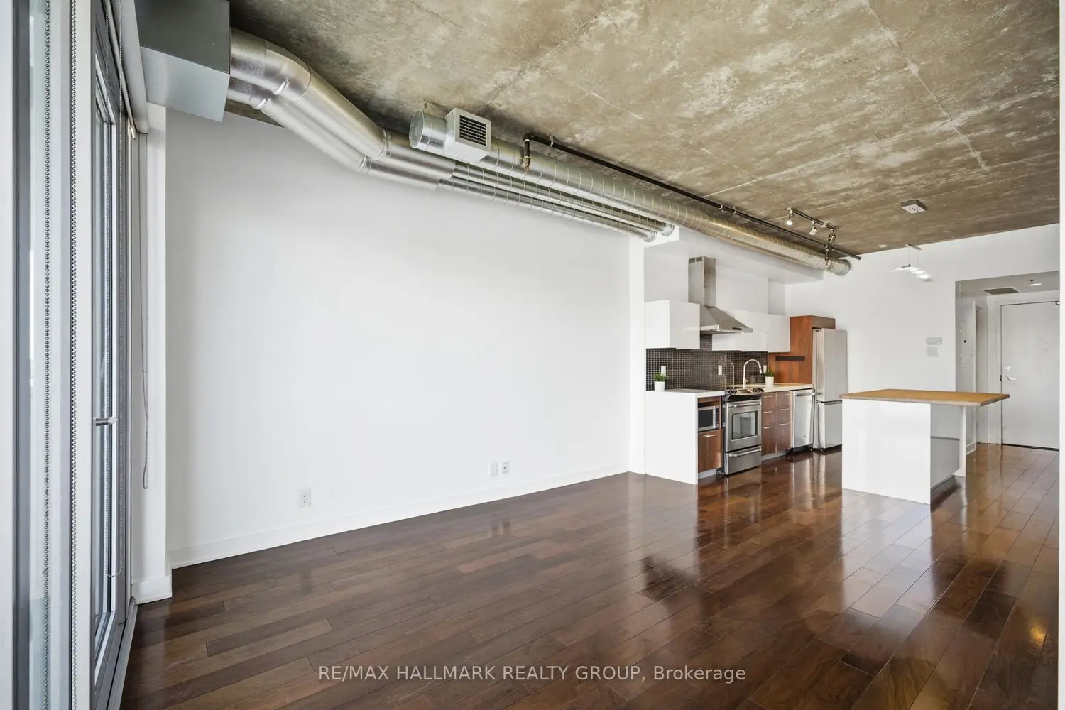 Additional image 4 of 340 Mcleod Street 645