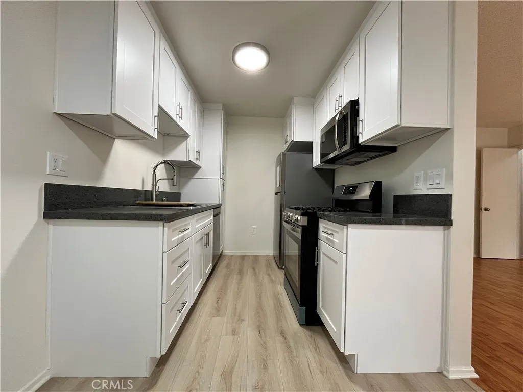 Additional image 5 of 1658 Colby Ave Unit 3, Los Angeles, CA 90025