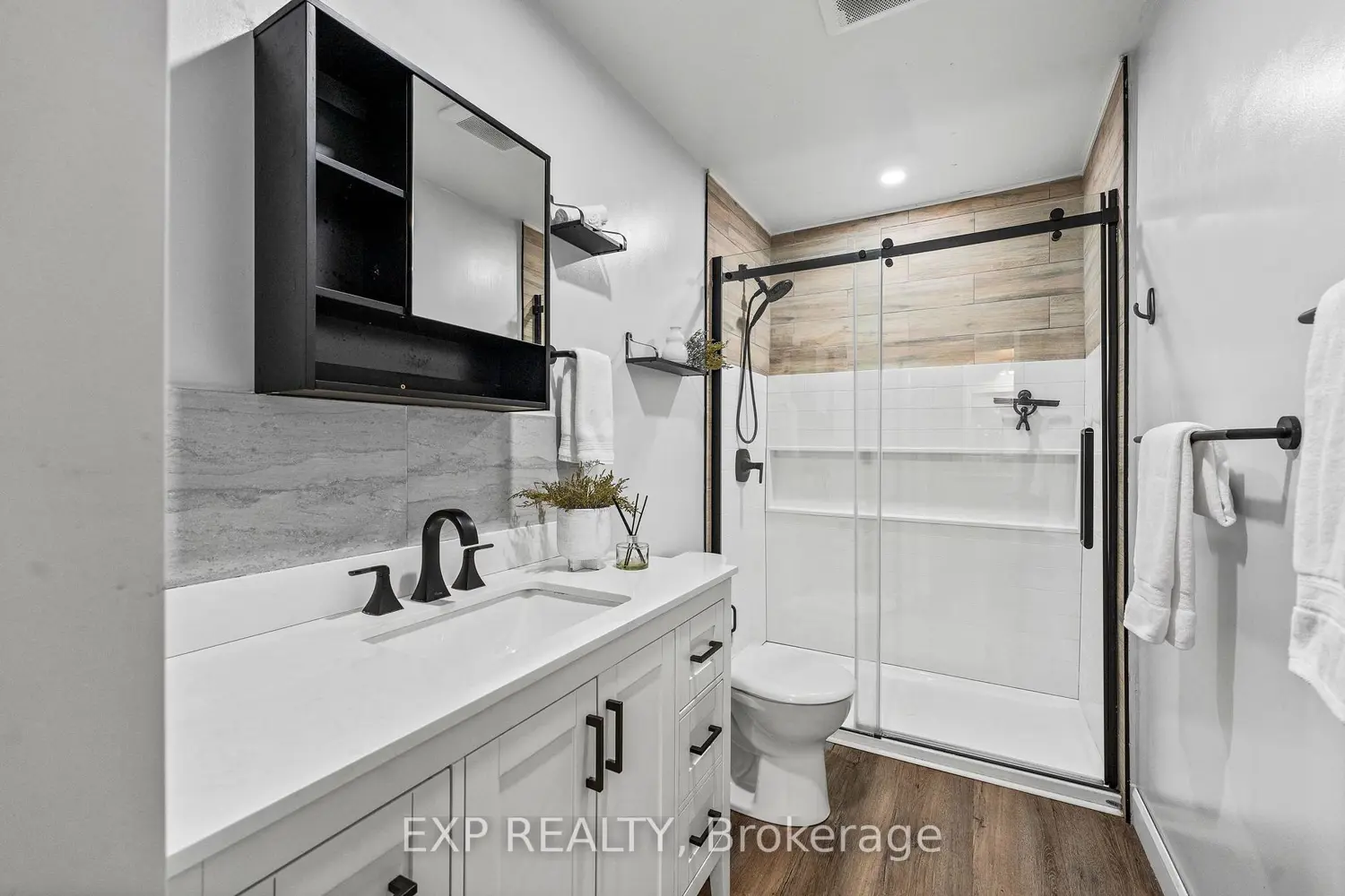 Additional image 8 of 4558 County Road 45