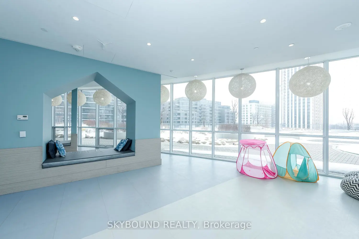 Additional image 17 of 30 Gibbs Road 605