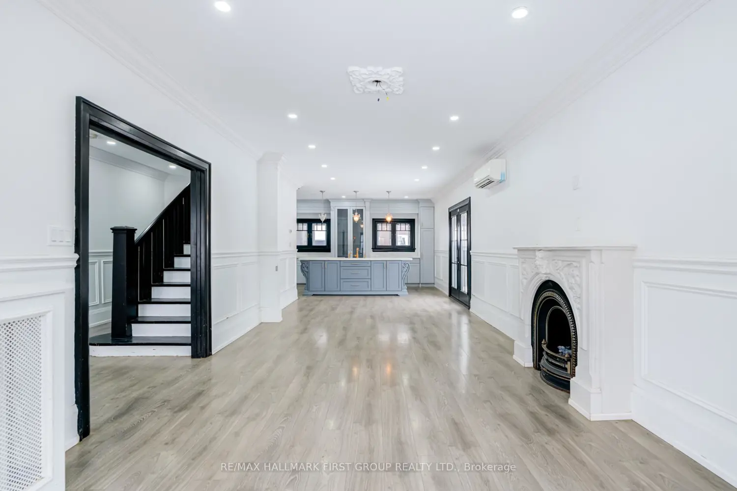 Additional image 5 of 512 Simcoe Street