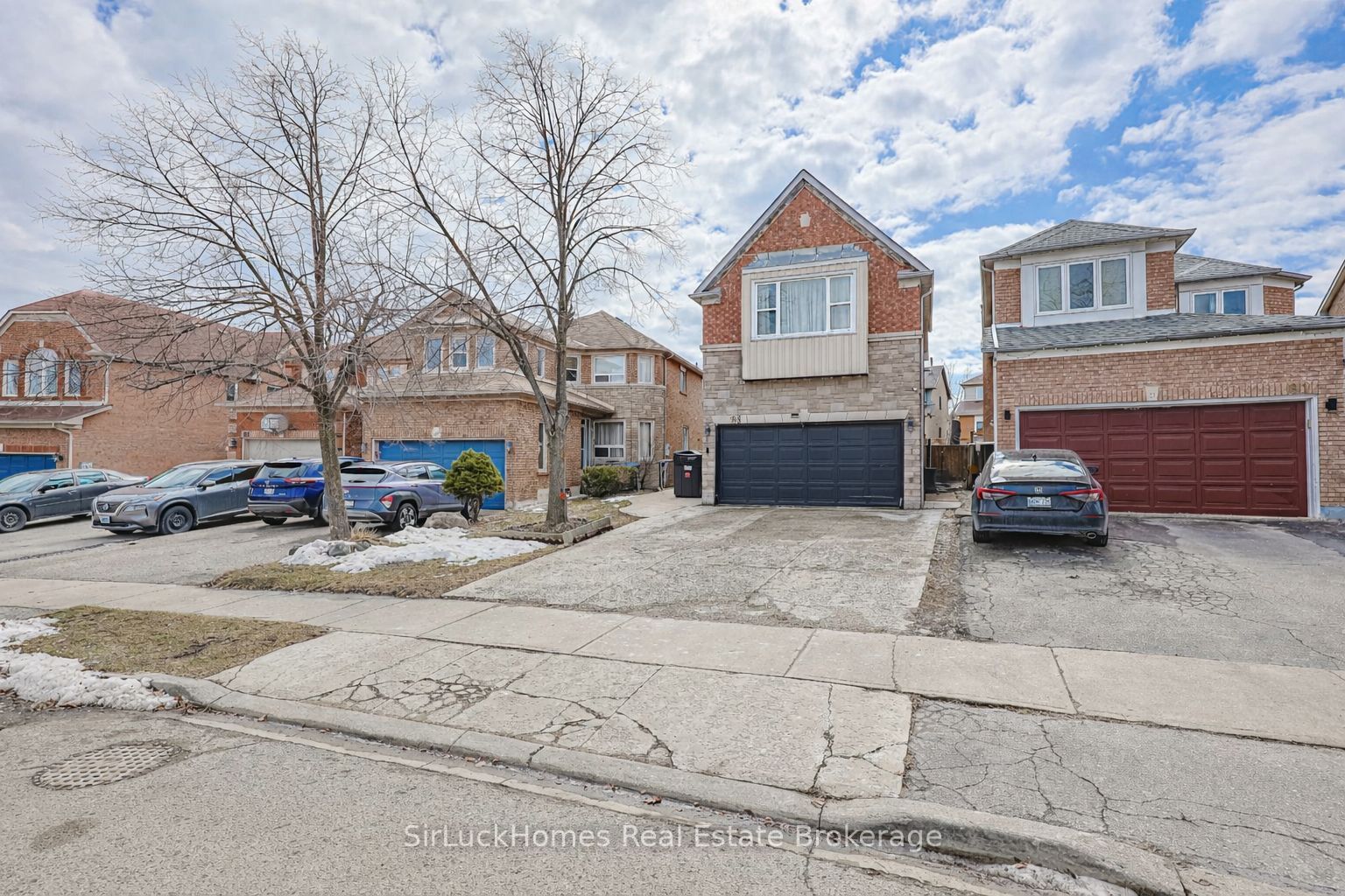 83 Rocky Mountain Crescent, Brampton, ON, L6R 1E8