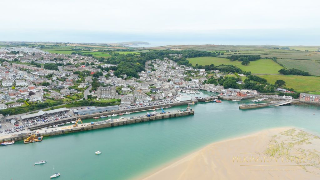 Land for saleStation Road, Padstow, Cornwall PL28