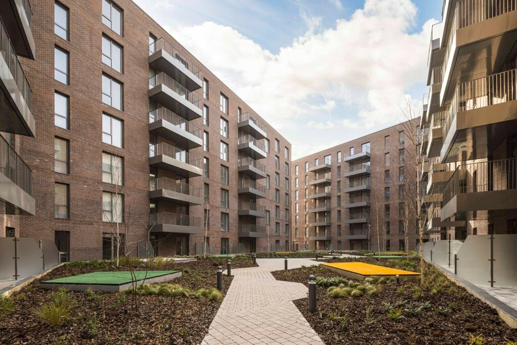 Additional image 20 of 2 Bed Flat, East Timber Yard, B5, N1 7GU