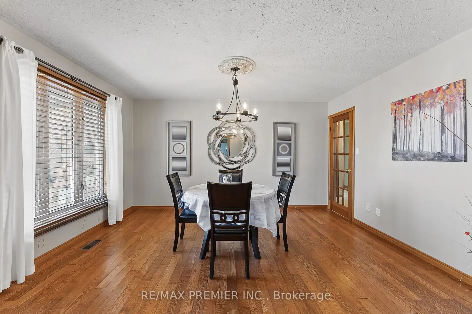 Additional image 12 of 733036 Southgate 73 Side Road