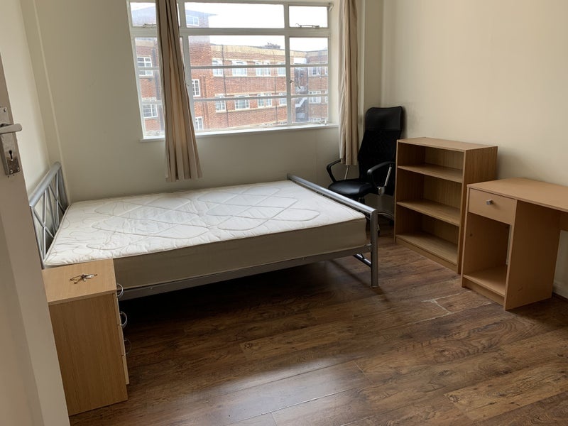 Additional image 2 of Room in a Shared Flat, West Kensington Court, W14, N1 7GU