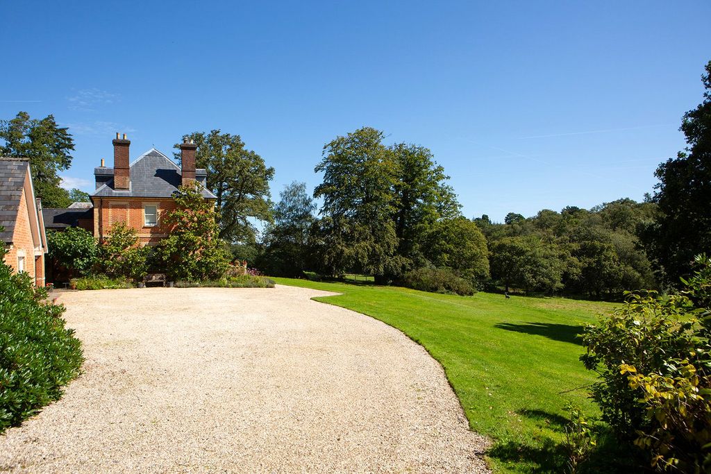 Additional image 10 of 7 bed detached house for saleHollington Lane, Woolton Hill, Newbury, Hampshire RG20