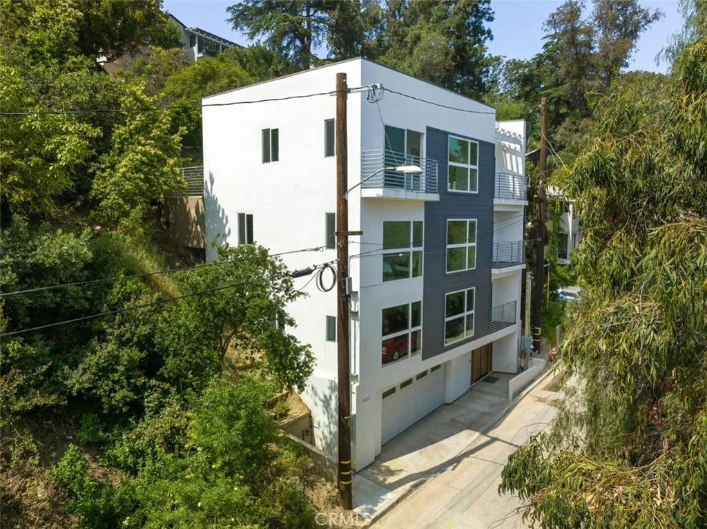 Additional image 2 of 2635 Adelbert Avenue, Silver Lake, CA 90039