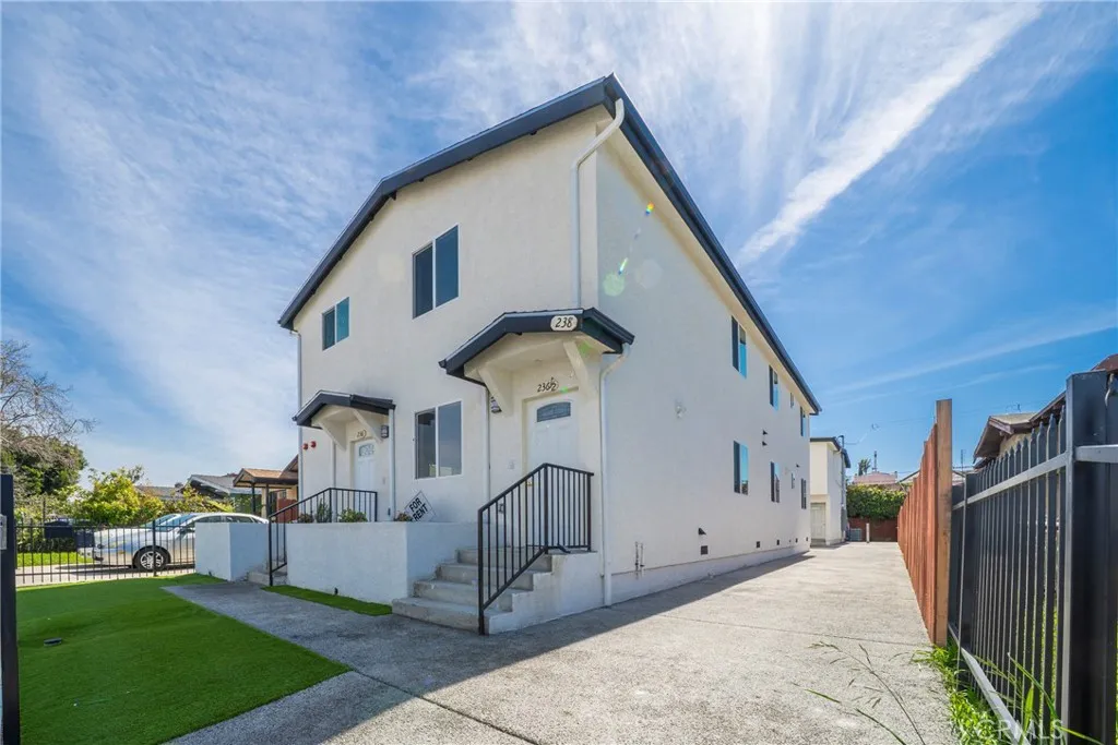 Additional image 4 of 236 W 84th Pl, Los Angeles, CA 90003