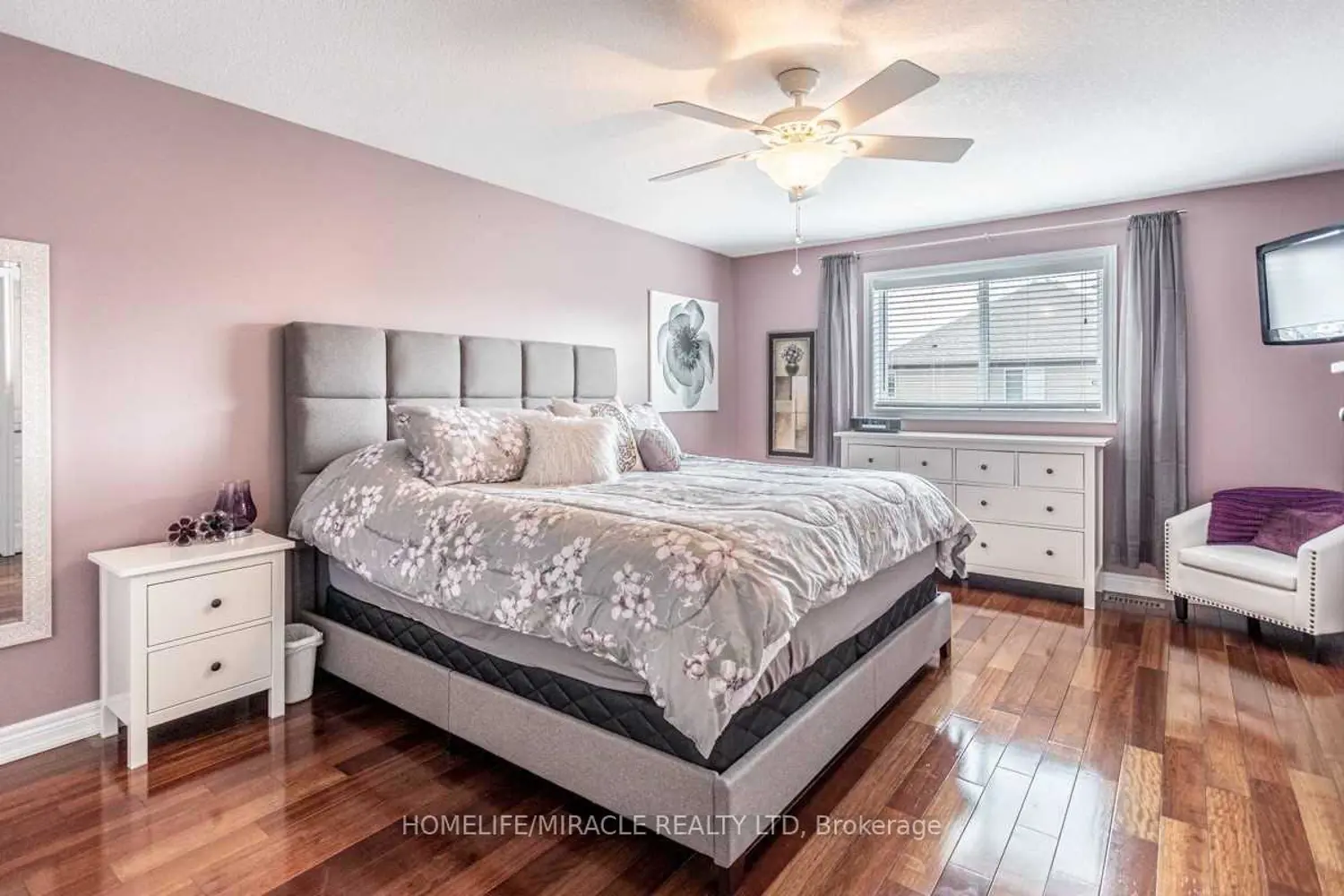 Additional image 12 of 94 Fall Fair Way