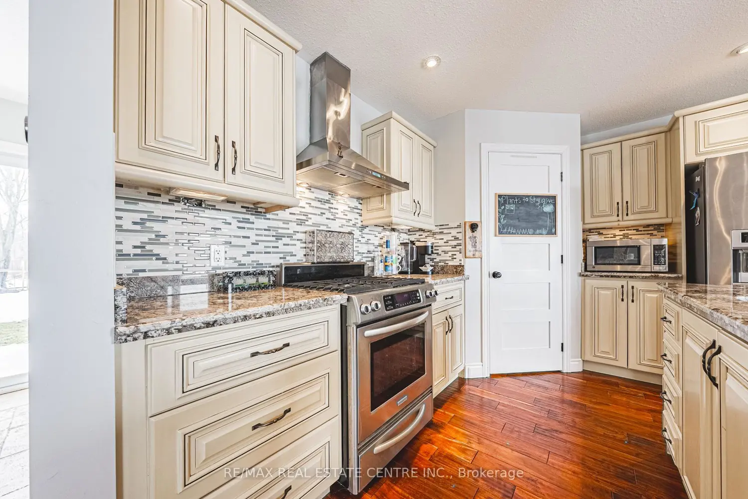 Additional image 6 of 2801 North Shore Drive