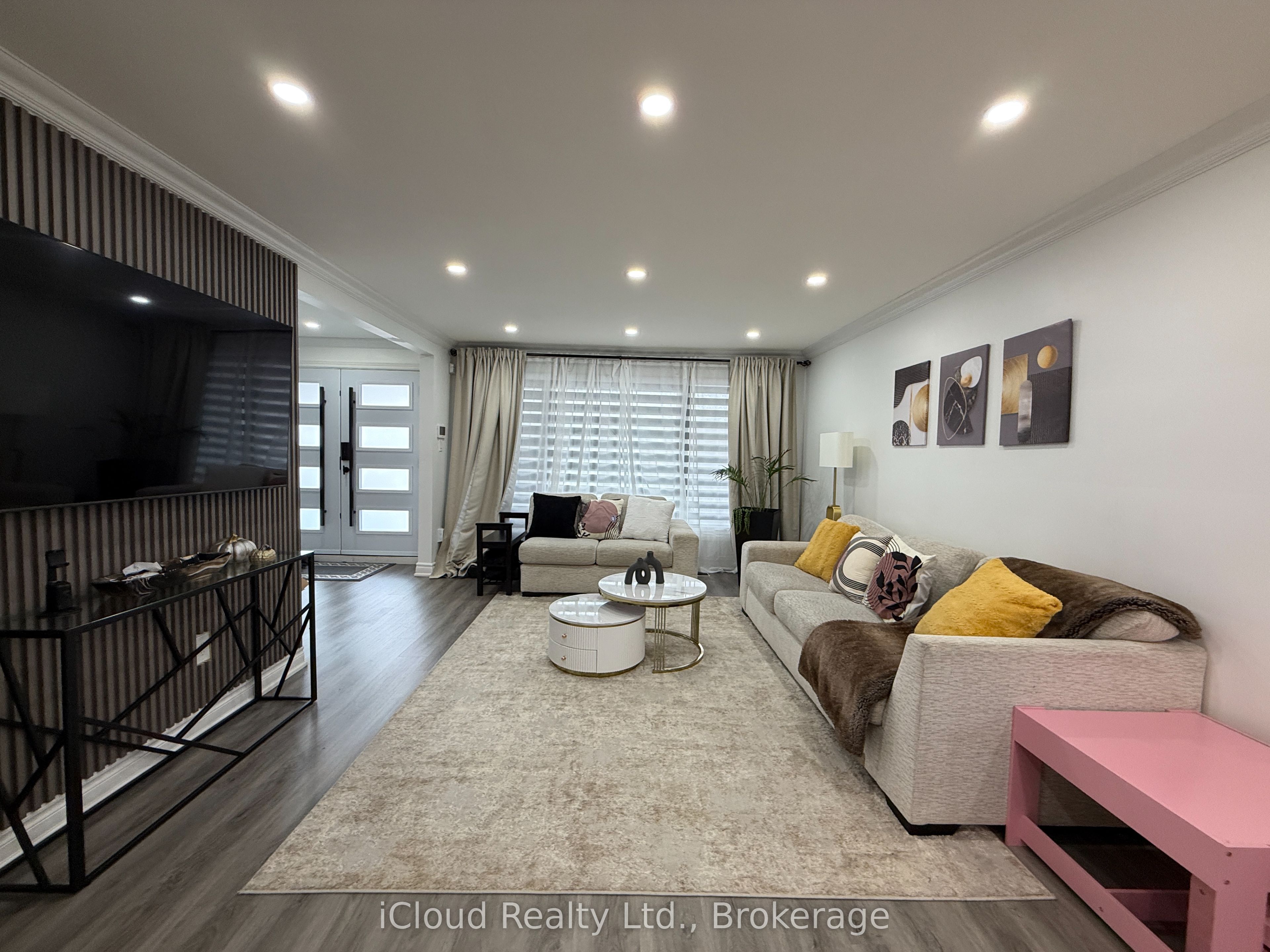 upper level-17 Cloud Drive, Toronto, ON, M9L 2P6 photo 4