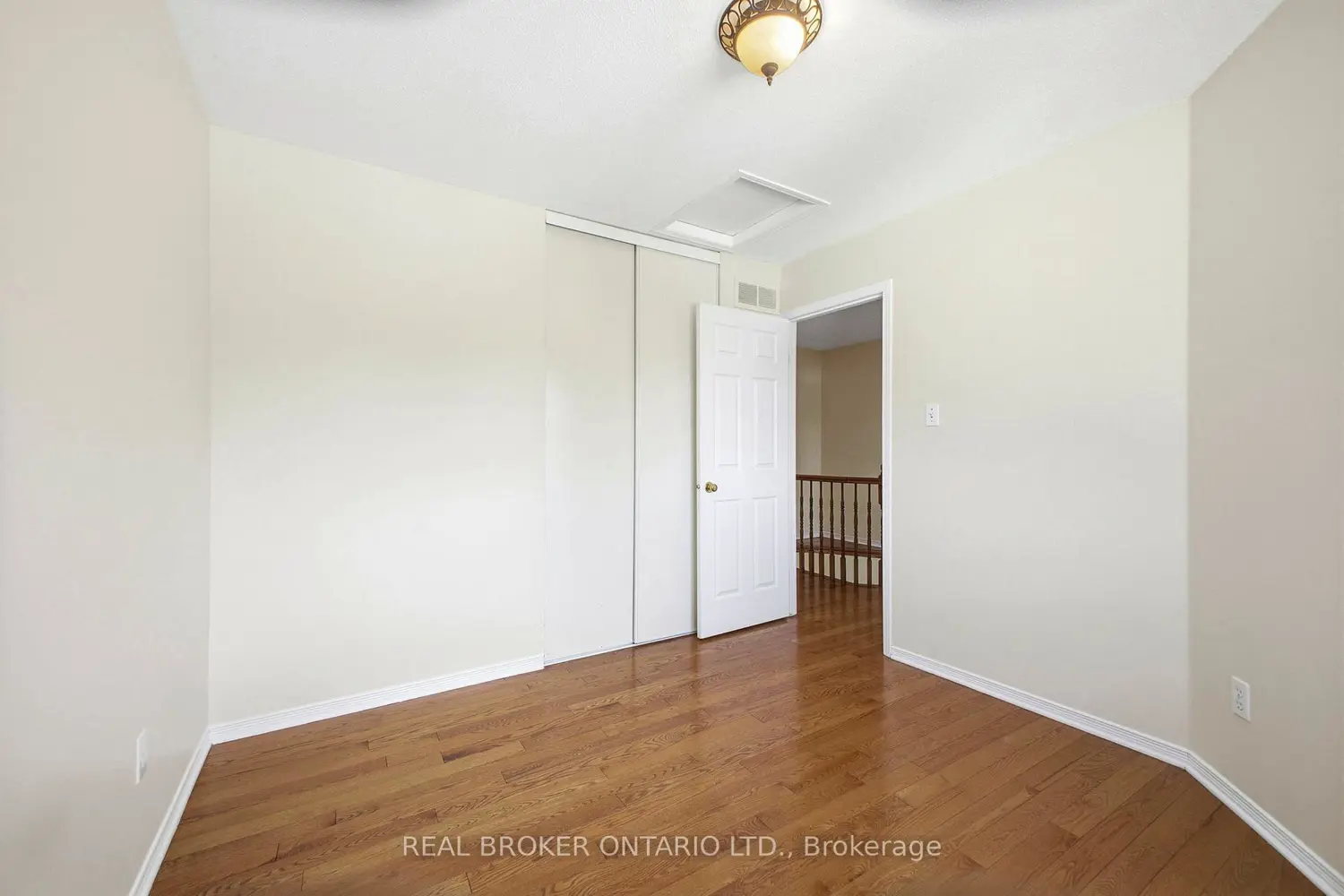 Additional image 15 of 220 Woodpark Way