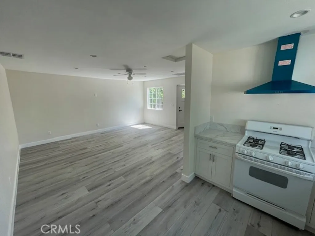 Additional image 5 of 7019 Geyser Avenue, Reseda, CA 91335