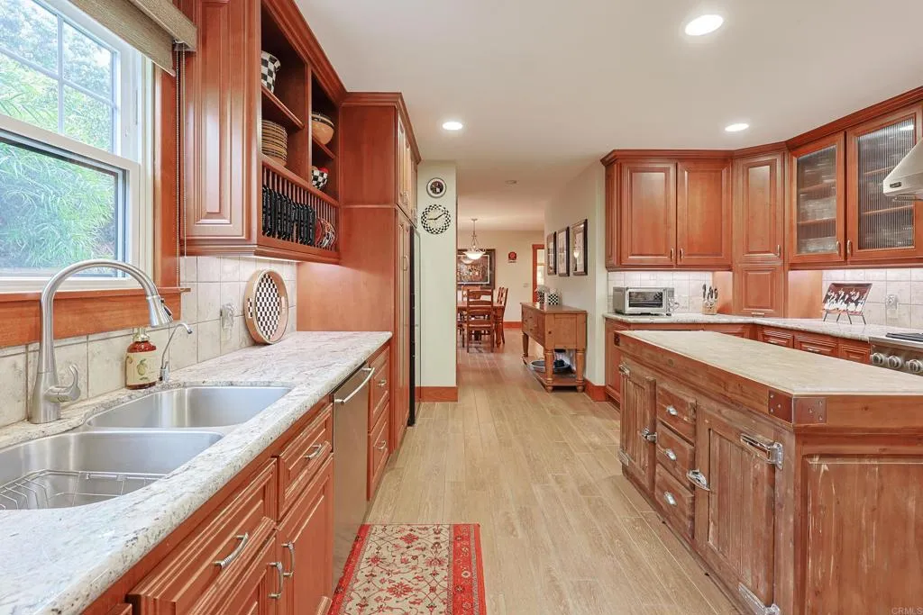 Additional image 10 of 1027 Encino, Coronado, CA 92118