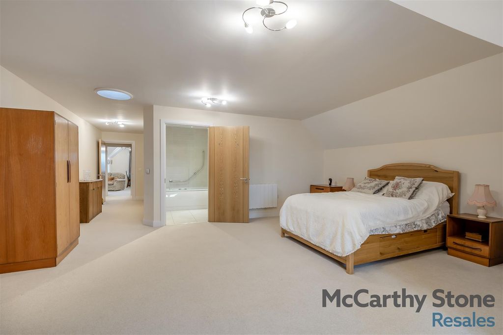 Additional image 6 of 2 bed flat for saleSummerfield Place, Wenlock Road, Shrewsbury SY2