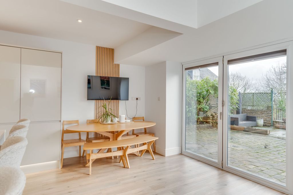 Additional image 3 of 4 bed detached house for saleManchester Road, Crosspool S10