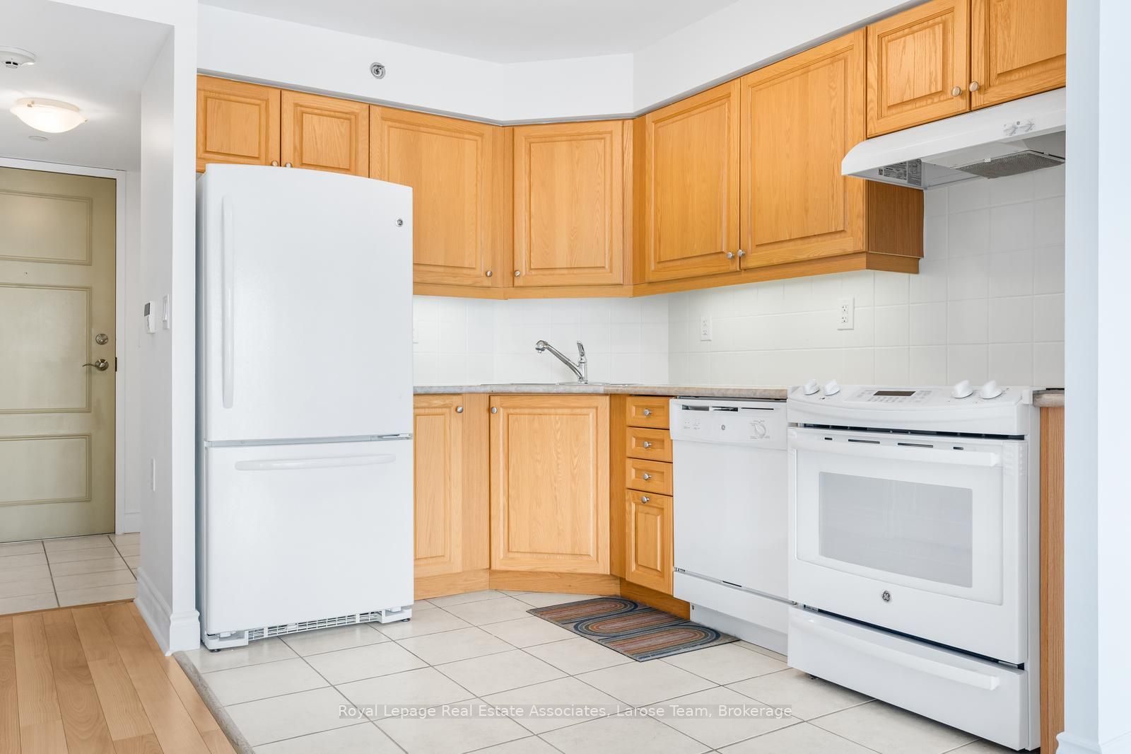 Additional image 6 of 507-3 Marine Parade Drive, Toronto, ON, M8V 3Z5