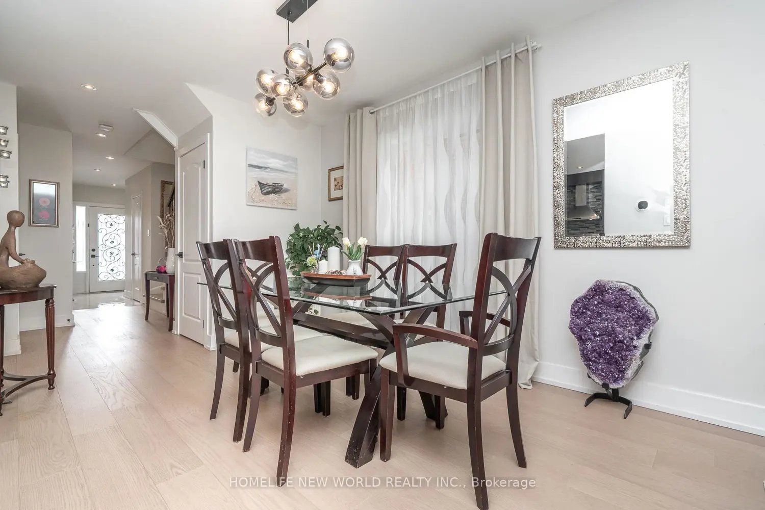 24 Christephen Crescent photo 2