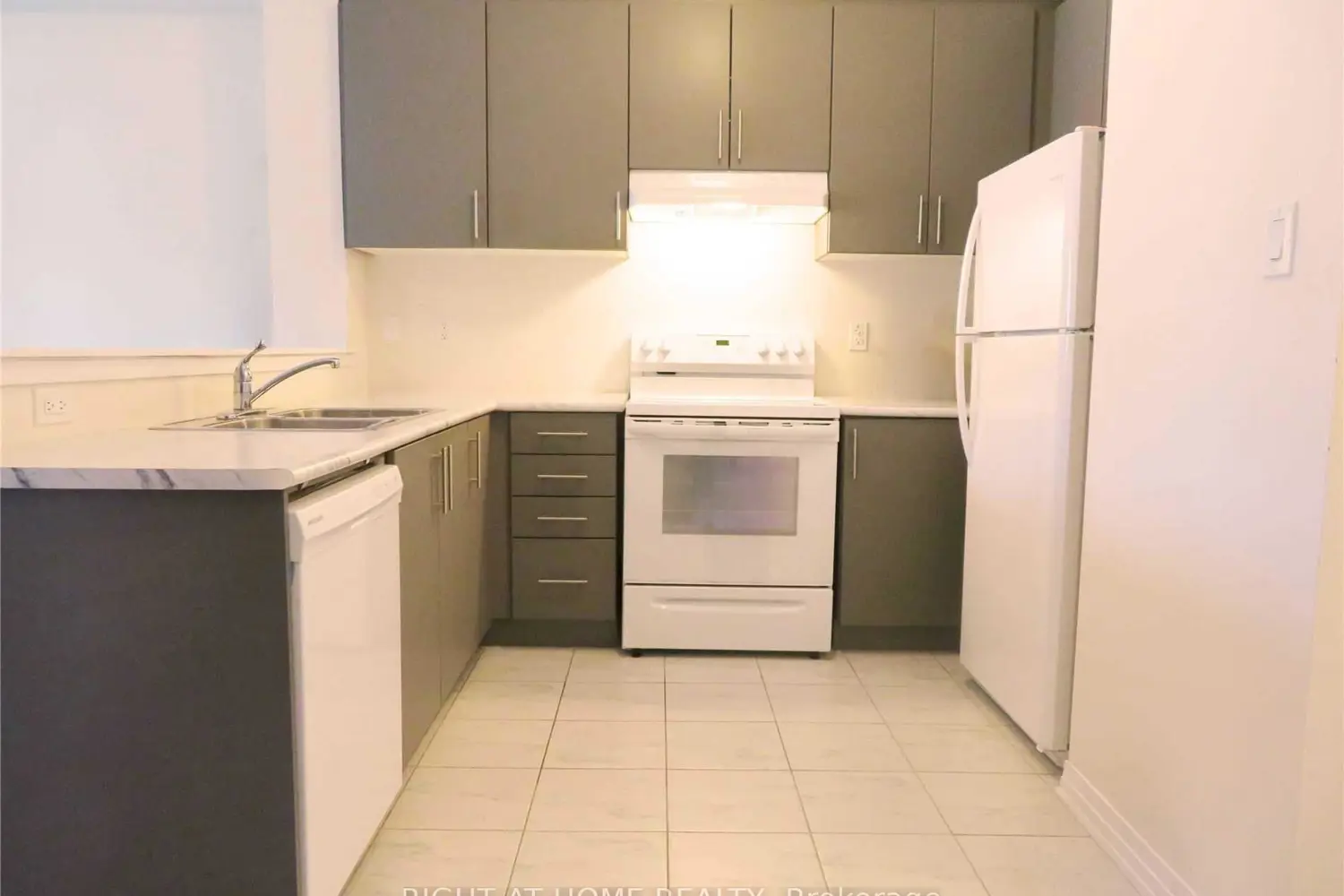 Additional image 2 of 37 Bedford Estates Crescent