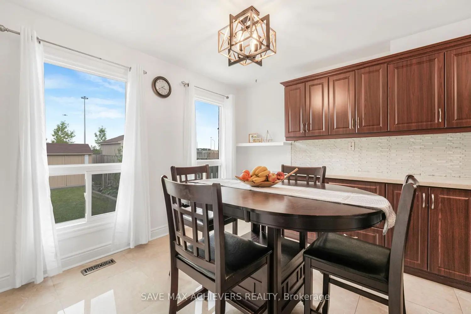 Additional image 16 of 4024 Longo Circle