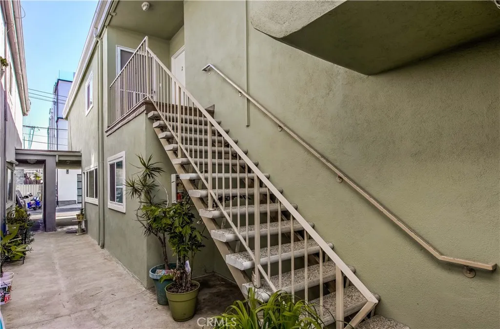 Additional image 4 of 16862 12th Street Unit 4, Sunset Beach, CA 90742