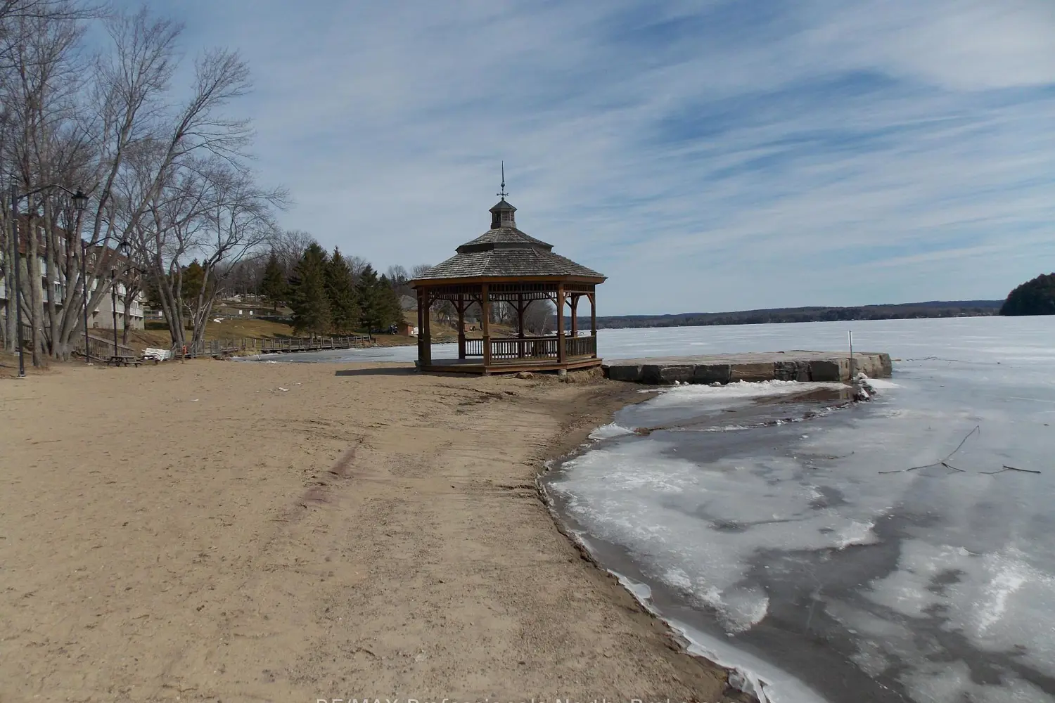 Additional image 15 of 1235 Deerhurst Drive 52-308