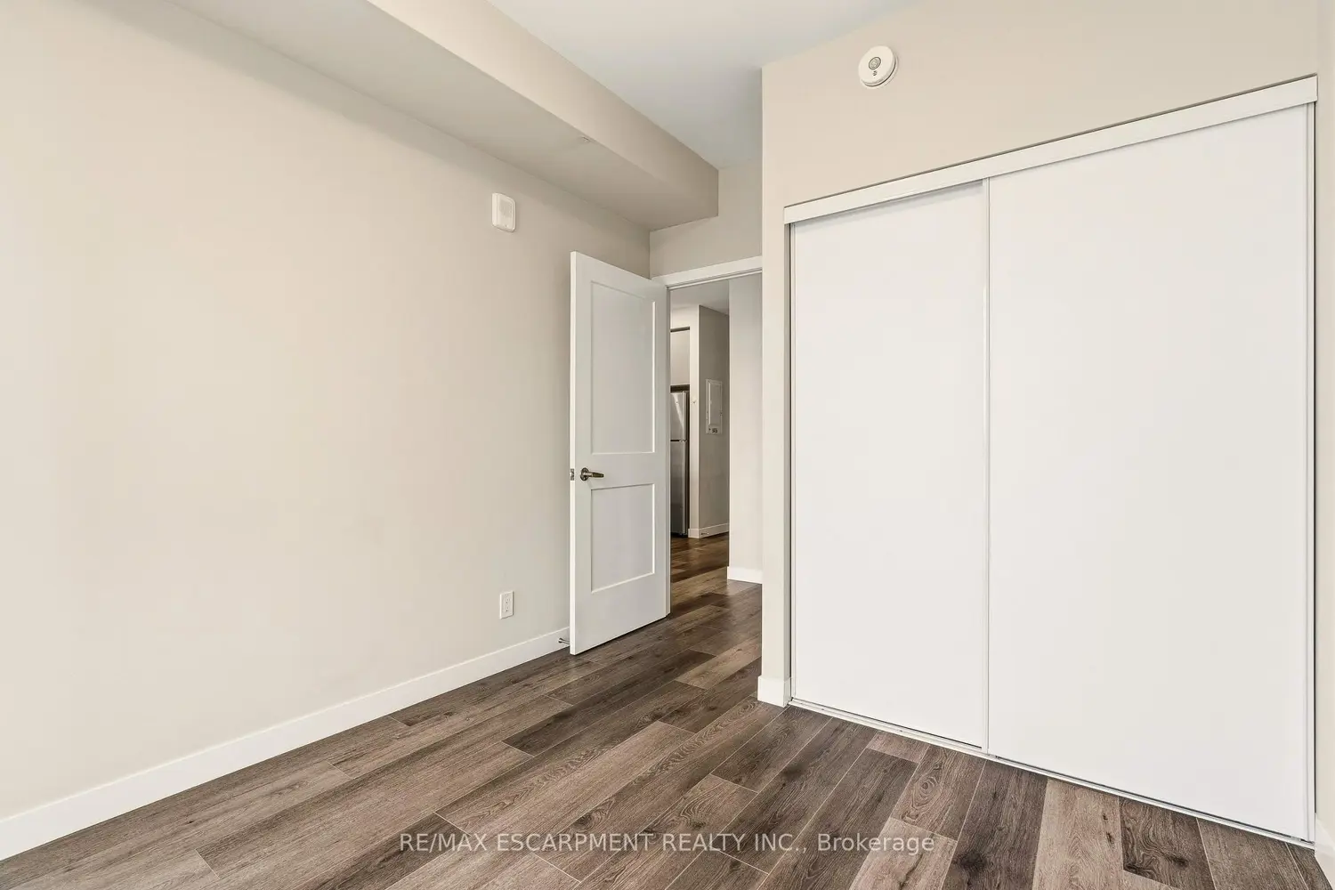 Additional image 12 of 15 Queen Street 2308