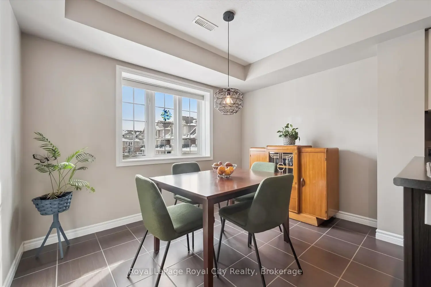 Additional image 10 of 15 Carere Crescent 28B