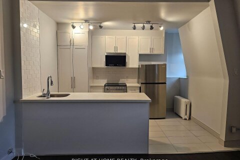 Additional image 7 of 203-72 Wellesley Street E, Toronto, ON, M4Y 1H2