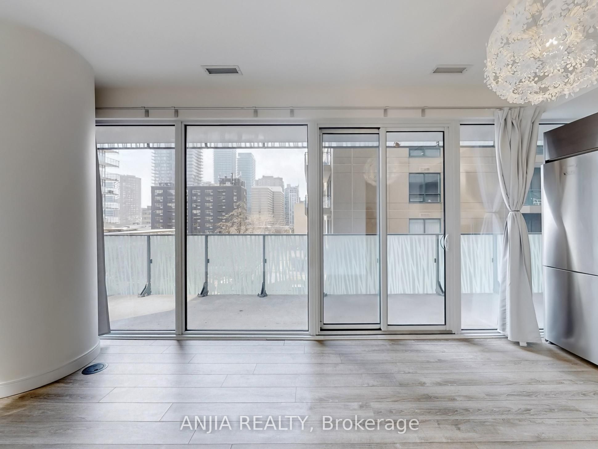 Additional image 6 of 504-42 Charles Street E, Toronto, ON, M4Y 1T4