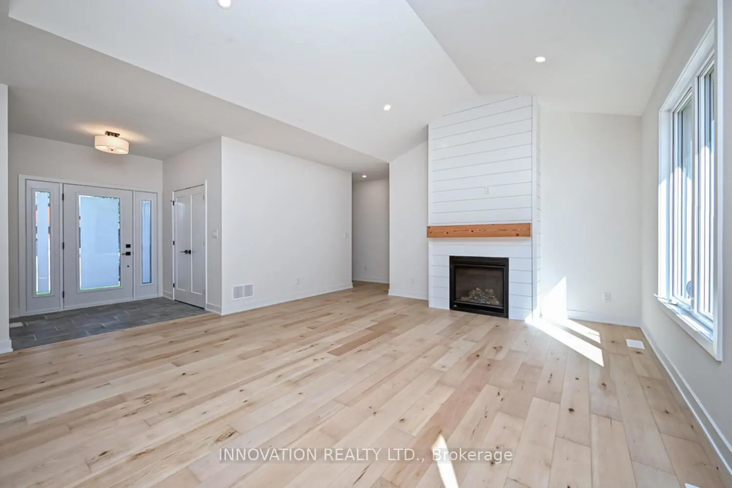 Additional image 4 of 3249 Elizabeth Street