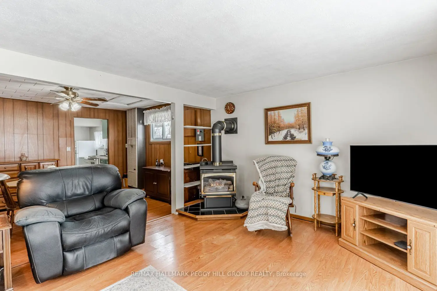 Additional image 5 of 1237 15 Line