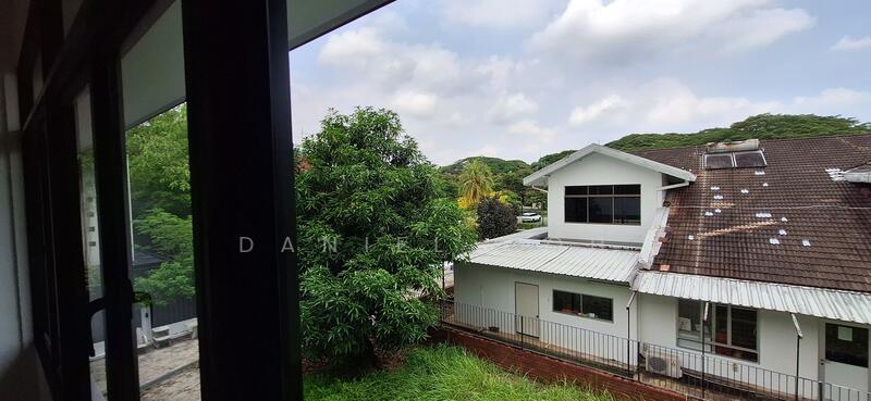 Additional image 17 of Pasir Ris Road