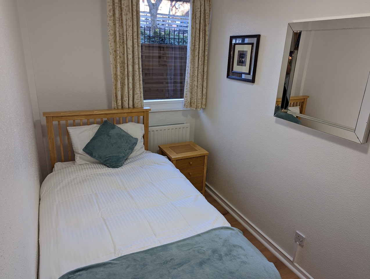 Additional image 19 of 2 Bed Flat, Elam Close, SE5, N1 7GU