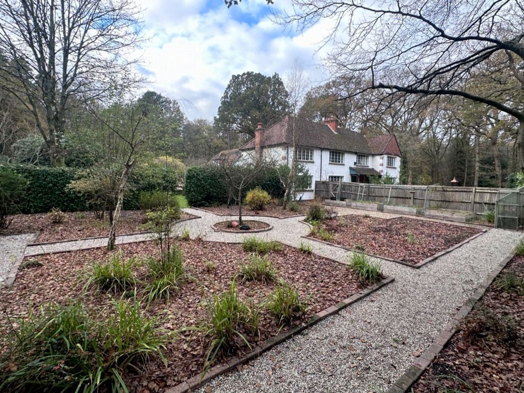 Additional image 23 of 5 bed detached house for saleLong Lane, Hermitage, Thatcham, Berkshire RG18