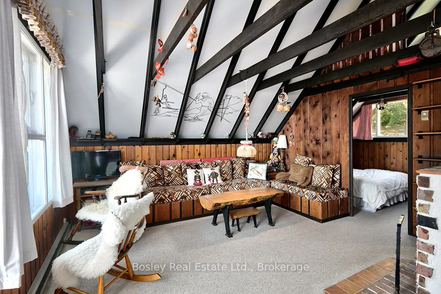 Additional image 6 of 242 Arrowhead Road 3