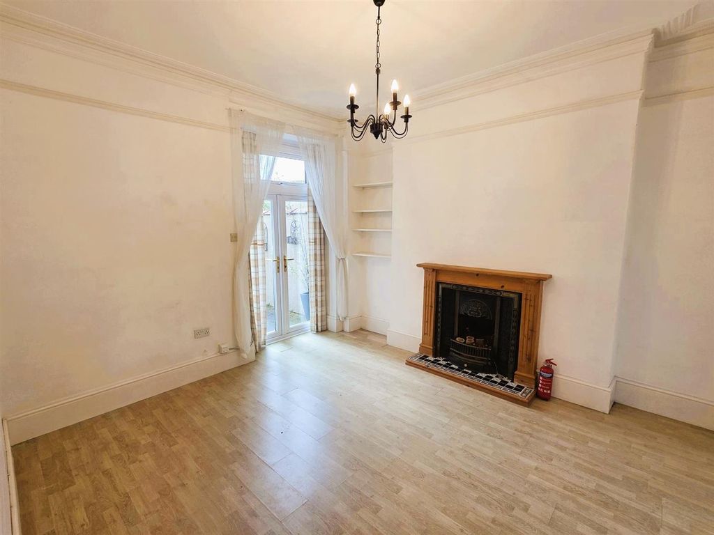 Additional image 11 of 2 bed flat for saleNew Road, Llanelli SA15