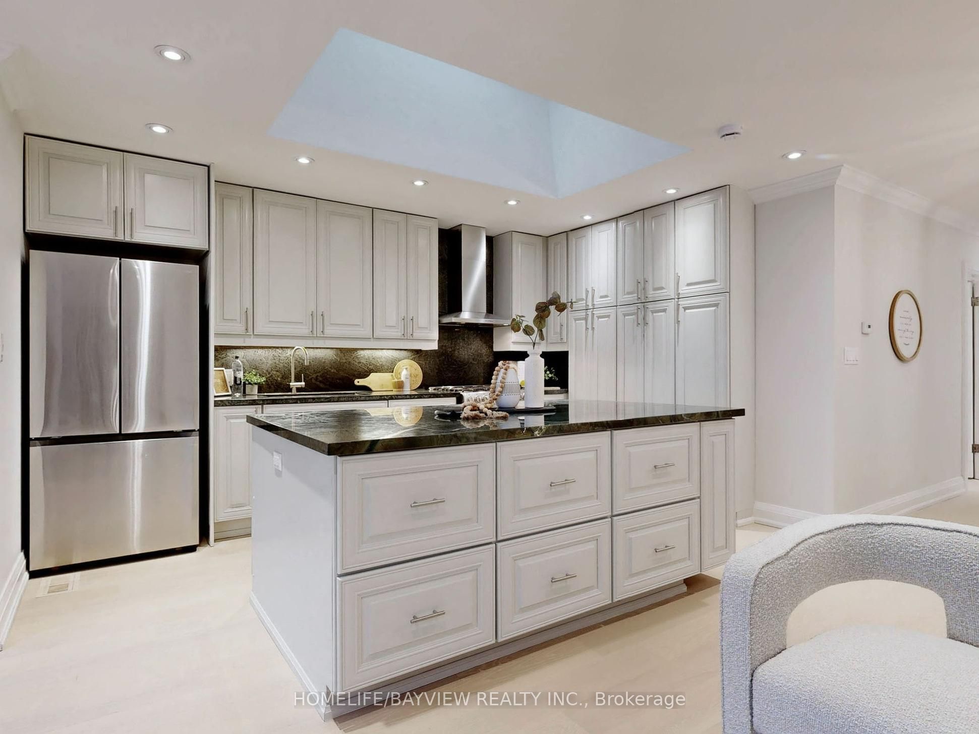 Additional image 3 of 1607 Woodbine Heights Boulevard, Toronto, ON, M4B 3A3