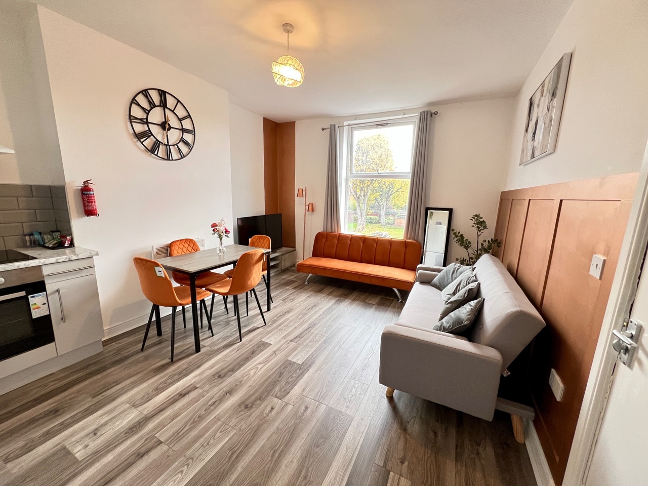 1 Bed Flat, Trafalgar Road, B13, N1 7GU