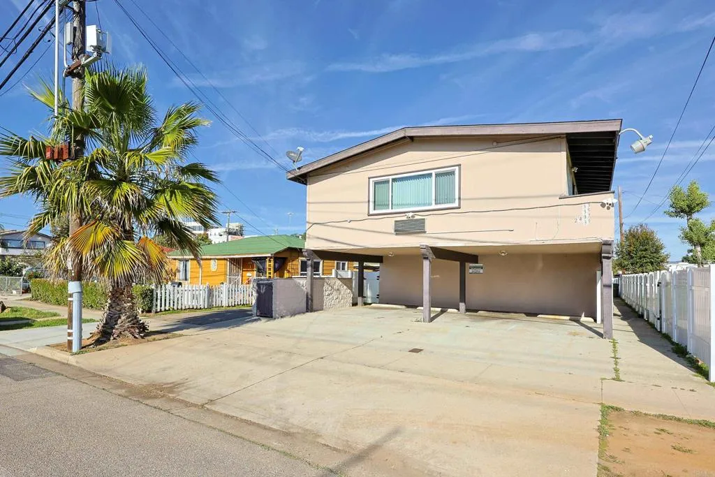 Additional image 29 of 2437 D St, National City, CA 91950