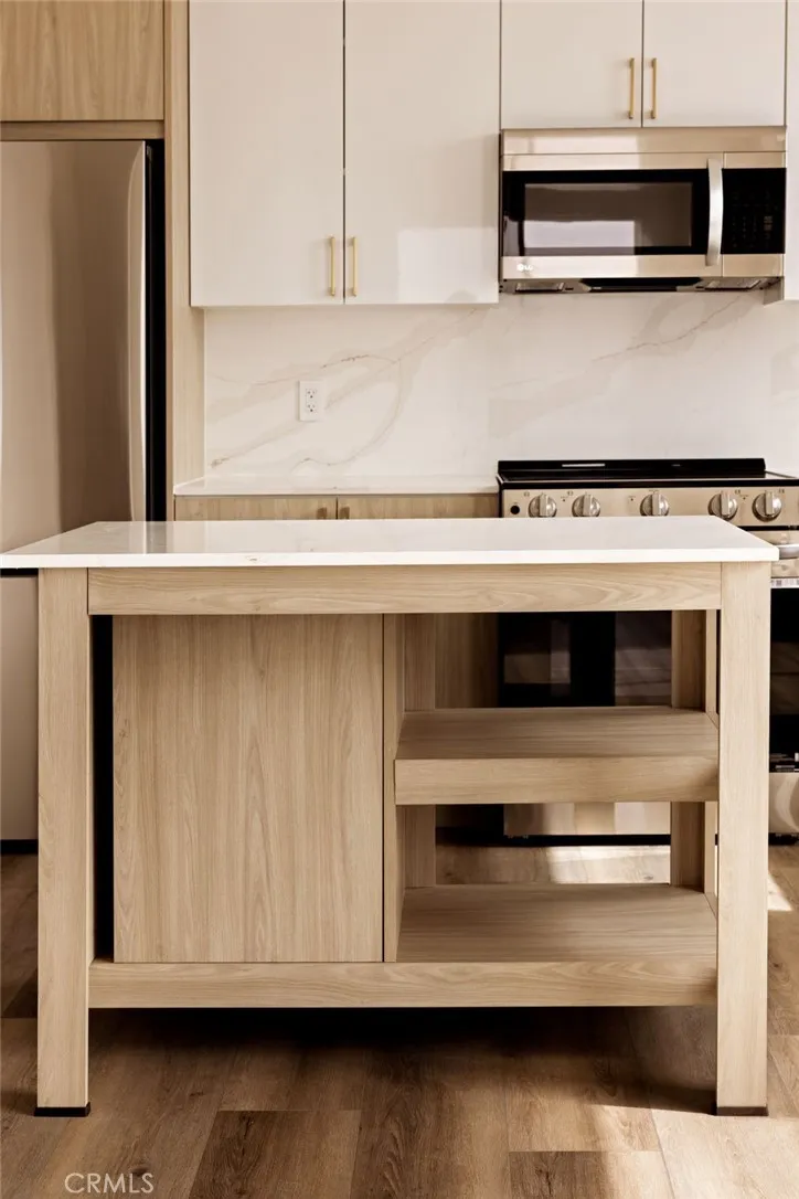 Additional image 110 of 21010 Erwin Street Unit 439, Woodland Hills, CA 91367