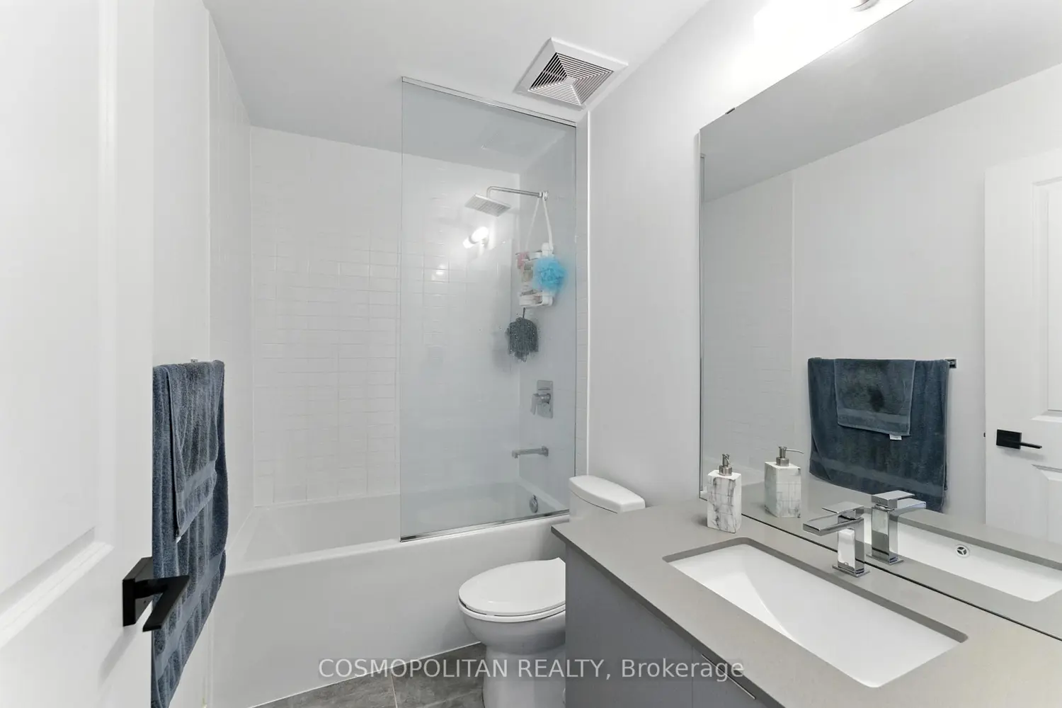 Additional image 10 of 2489 Taunton Road 355